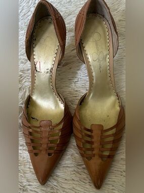 J SImpson brown leather d’orsay pointed toe heels straps vintage career shoes